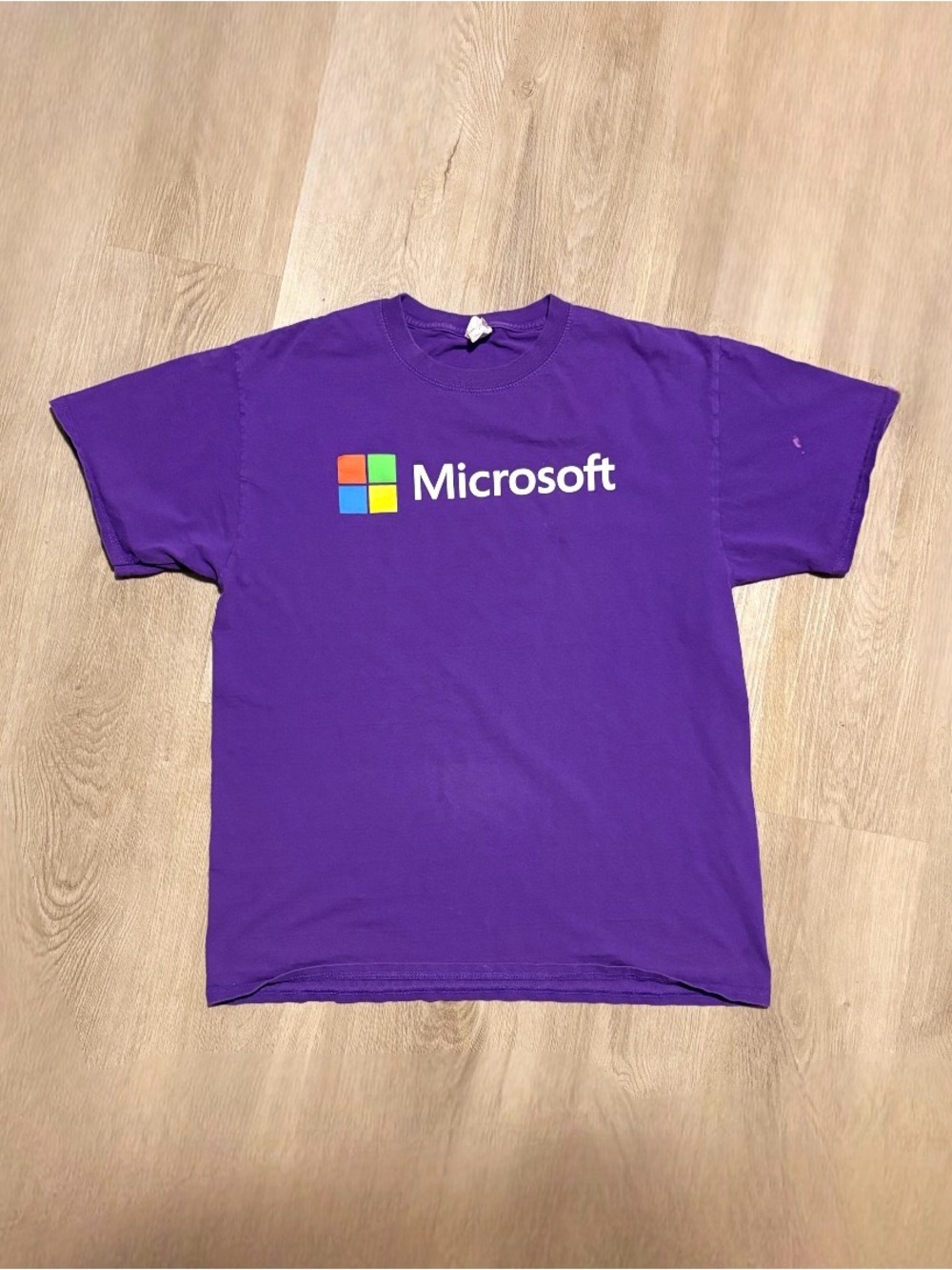 Vintage Microsoft Graphic T-Shirt Purple Employee Shirt Men’s Size Large Y2K